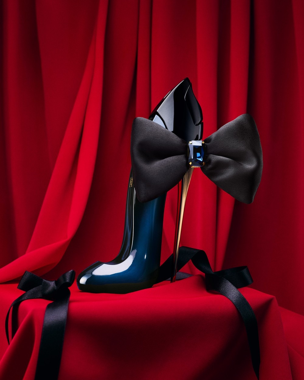 Fragrance Your Home - Carolina Herrera Good Girl Bowtastic น้ำหอมสเปรย์