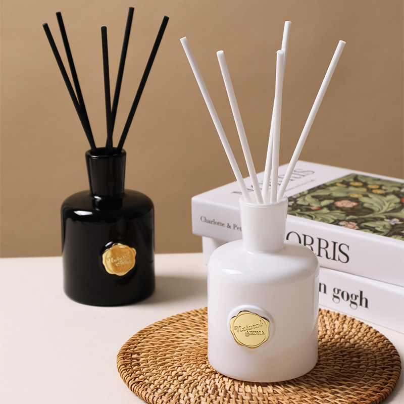 Home Fragrance Use - ชุดน้ํามันหอมระเหยกระจายกไร้ตําหนิขนาด 200 มล. สําหรับใช้ในบ้านในร่ม ตกแต่งกลิ่นหอมระดับไฮเอนด์ในห้องนั่งเล่น