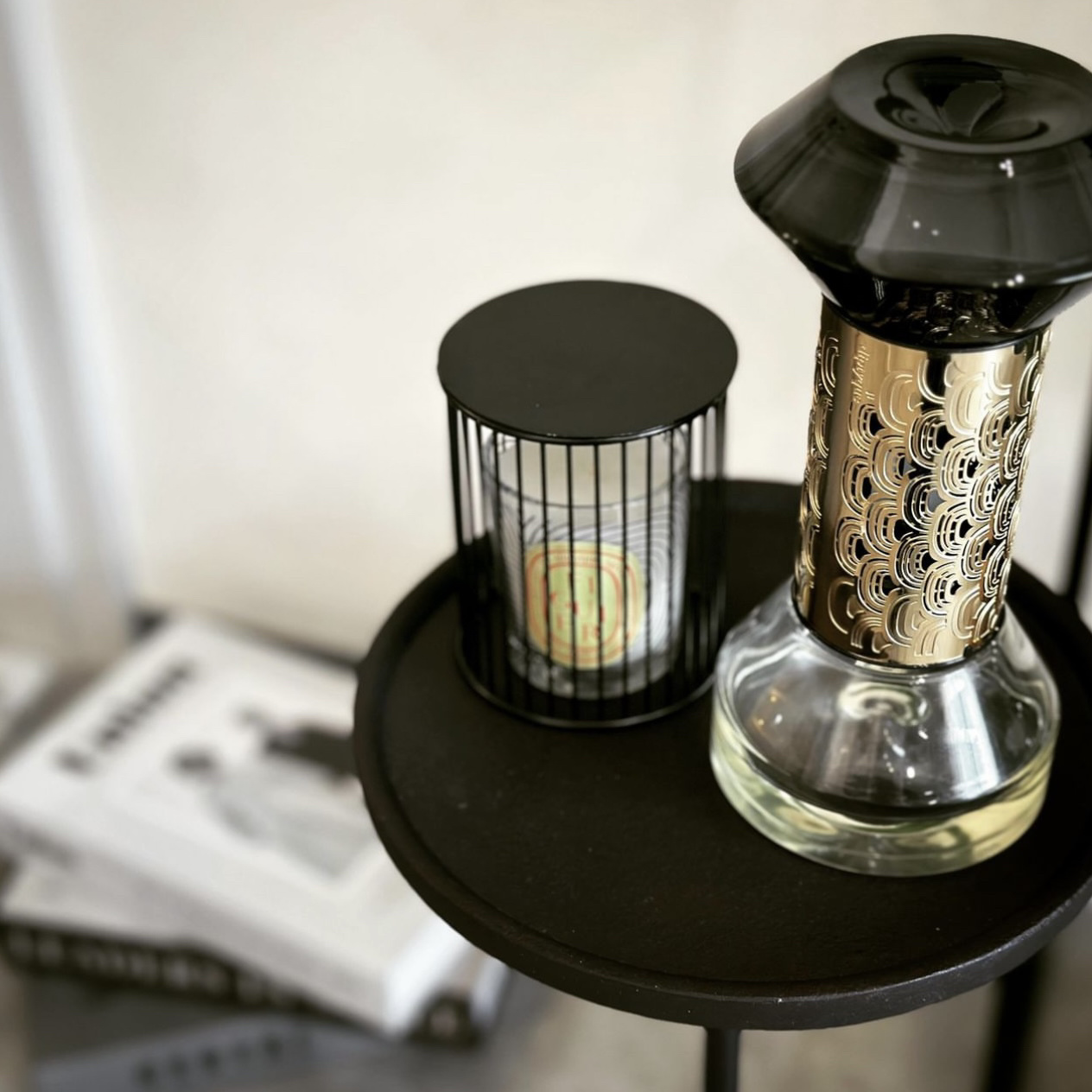 น้ำหอมปรับอากาศ Diptyque Hourg - Home Fragrance Brand บทวิจารณ์และราคา