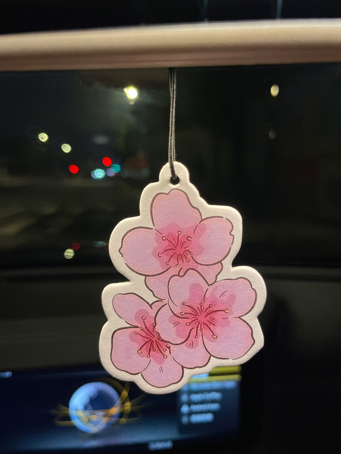 น้ำหอมปรับอากาศในรถยนต์กลิ่นซา - Home Fragrance Use บทวิจารณ์และราคา